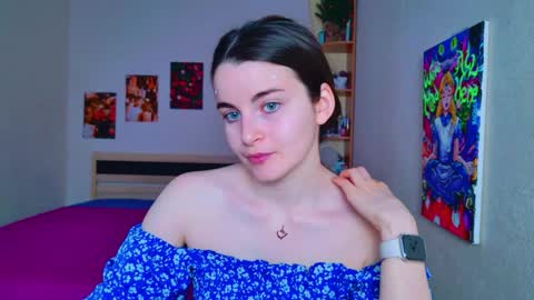 Snapshot of arielstonks_lovee chatting on January 31, 6:35 am arielstonks_lovee online show from January 31, 6:35 am