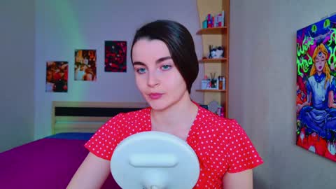Snapshot of arielstonks_lovee chatting on February 5, 6:13 am arielstonks_lovee online show from February 5, 6:13 am
