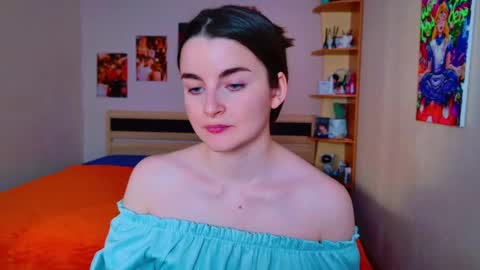 Snapshot of arielstonks_lovee chatting on February 26, 8:26 am arielstonks_lovee online show from February 26, 8:26 am