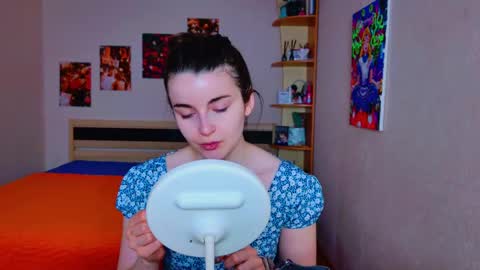Snapshot of arielstonks_lovee chatting on February 27, 5:56 am arielstonks_lovee online show from February 27, 5:56 am