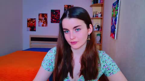 Snapshot of arielstonks_lovee chatting on March 5, 6:12 am arielstonks_lovee online show from March 5, 6:12 am