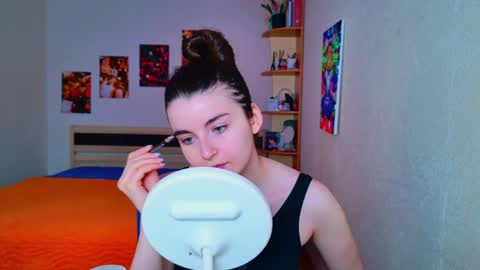 Snapshot of arielstonks_lovee chatting on March 6, 4:30 am arielstonks_lovee online show from March 6, 4:30 am