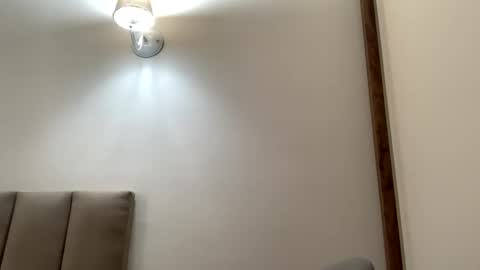 arielstonks_lovee online show from February 22, 7:19 am