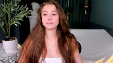 arielsykes online show from June 29, 6:08 am
