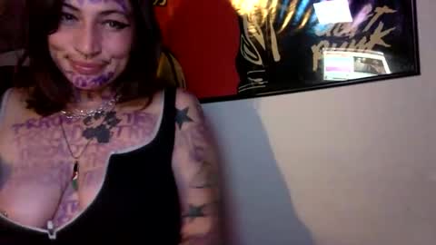 ariel  colin when hes here online show from December 17, 4:40 am