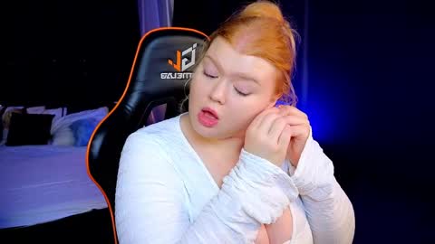 Adele online show from March 18, 11:02 am