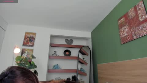 Snapshot of arii_anna_ chatting on June 5, 8:53 am Arii Anna online show from June 5, 8:53 am