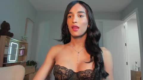 Aria online show from February 11, 12:26 am