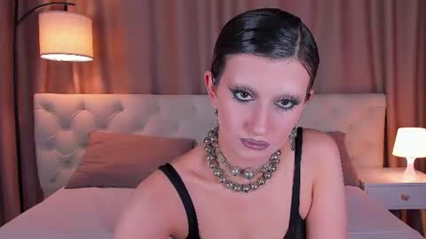 Snapshot of arina_ardeeen chatting on June 24, 5:23 pm Matilda online show from June 24, 5:23 pm