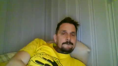 ariparikrigsmann online show from December 16, 7:41 pm