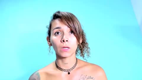 Erik online show from February 17, 12:32 am