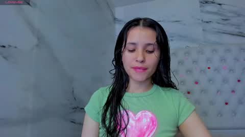 arisha_lee2 online show from June 6, 12:27 am
