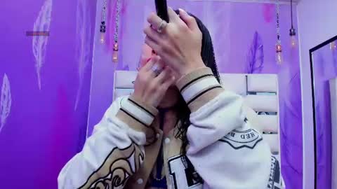 arisha_lee2 online show from July 12, 6:10 pm
