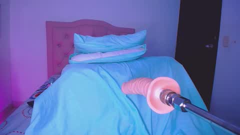 ArisSPEED UP MY FUCK MACHINE AND MAKE ME CUM online show from February 12, 3:12 am