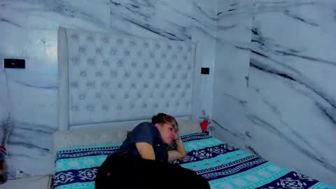 celina online show from November 12, 1:44 pm