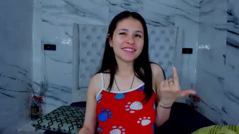 celina online show from December 3, 9:07 am