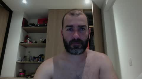 Snapshot of aristi11 chatting on February 17, 4:20 am aristi11 online show from February 17, 4:20 am