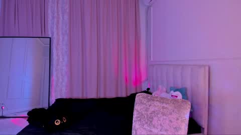Ariya online show from May 9, 6:57 pm