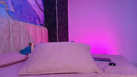 Snapshot of arleth_1 chatting on March 4, 3:01 am Arleth online show from March 4, 3:01 am