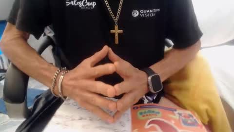 armaduradeacero online show from February 2, 2:56 pm