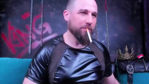 Armando online show from April 1, 7:33 pm