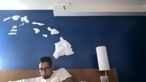 Snapshot of armstrong1718 chatting on October 13, 7:25 pm armstrong1718 online show from October 13, 7:25 pm