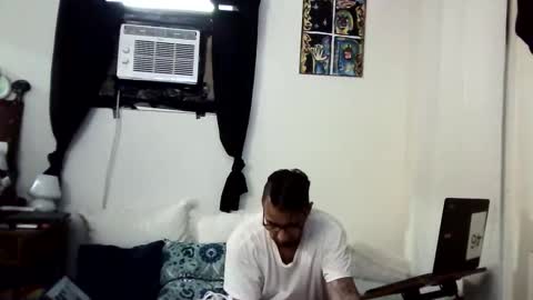 Snapshot of armstrong1718 chatting on November 9, 10:08 pm armstrong1718 online show from November 9, 10:08 pm