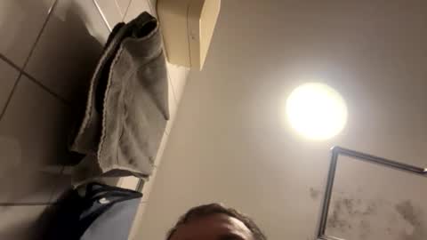 armyskater32 online show from January 17, 9:51 pm