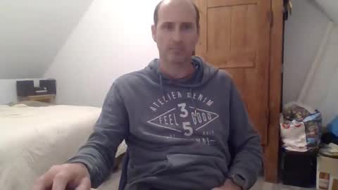 arnaud502700 online show from March 9, 10:52 pm