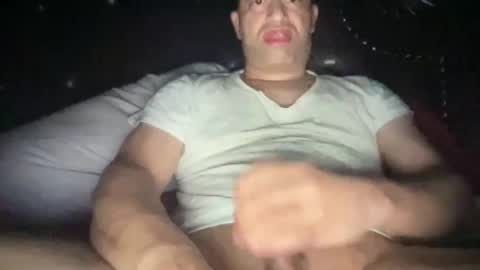 Snapshot of arnie774u chatting on February 8, 1:03 pm arnie774u online show from February 8, 1:03 pm