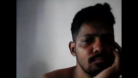 Snapshot of arnold_forfun chatting on March 30, 5:52 am arnold_forfun online show from March 30, 5:52 am