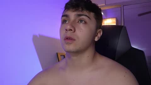 aron__cooper online show from November 12, 1:17 am