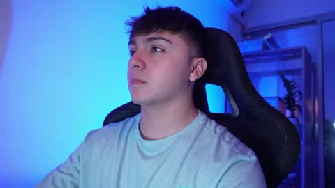 aron__cooper online show from April 10, 1:27 pm