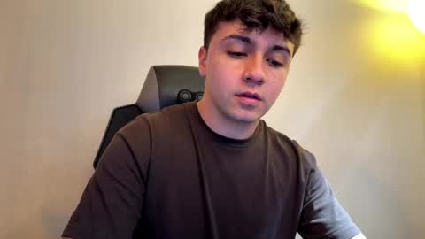 aron__cooper online show from April 18, 2:43 pm