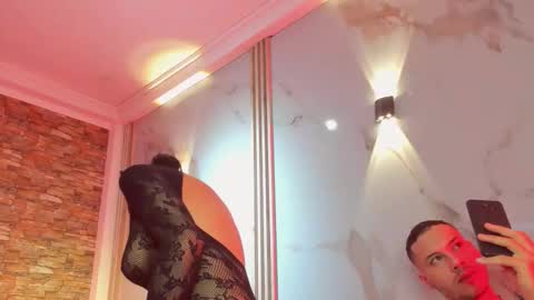 aron and molly online show from November 21, 12:26 pm