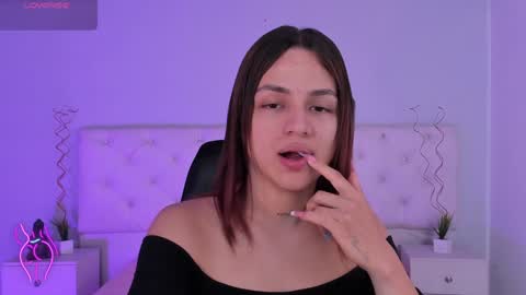 Aron cruz  online show from December 28, 2:10 pm