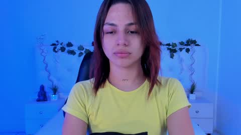 Aron cruz  online show from January 13, 1:39 pm