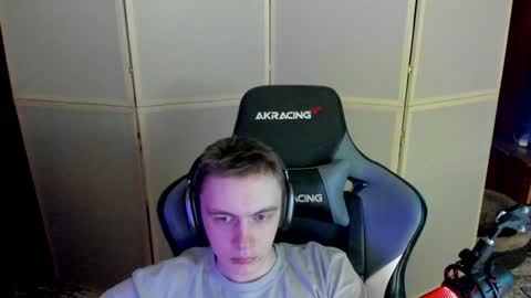 biggest penis  online show from December 5, 8:00 pm