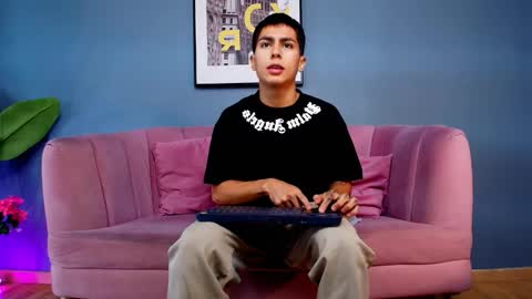 aron_pulse online show from January 16, 1:37 pm