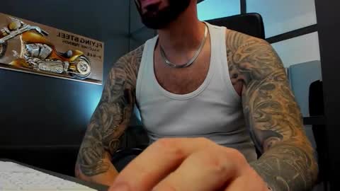 AronGrant online show from October 25, 8:55 am