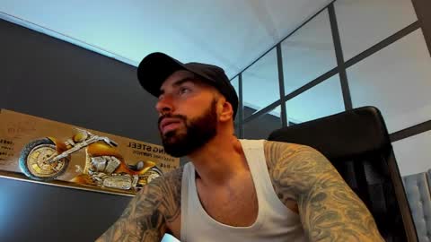 AronGrant online show from April 7, 8:37 am