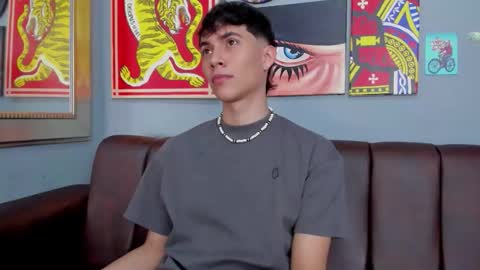 Arontawers online show from April 7, 7:14 pm