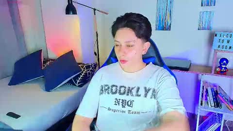 noah and ivy online show from January 13, 4:12 pm