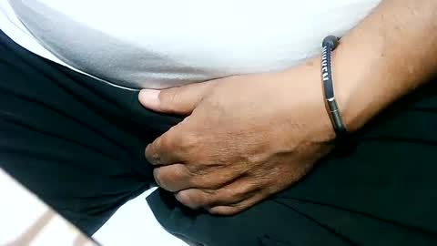 Snapshot of arris_64 chatting on October 1, 7:14 am arris_64 online show from October 1, 7:14 am