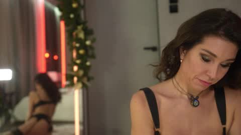 Adele online show from January 16, 5:11 am