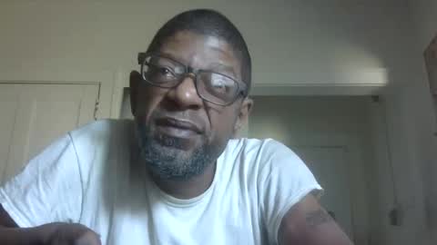 Arteblazze not daddy boy bitch or nigga online show from October 10, 4:28 pm