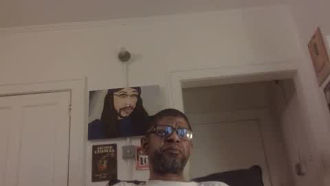 Snapshot of arteblazze chatting on June 11, 12:32 am Arteblazze not daddy boy bitch or nigga online show from June 11, 12:32 am