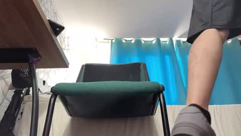   online show from January 3, 10:52 am