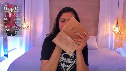 arteemisaa online show from December 3, 2:30 am