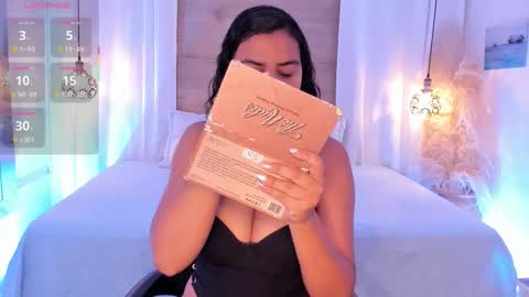 Snapshot of arteemisaa chatting on January 7, 2:25 am arteemisaa online show from January 7, 2:25 am